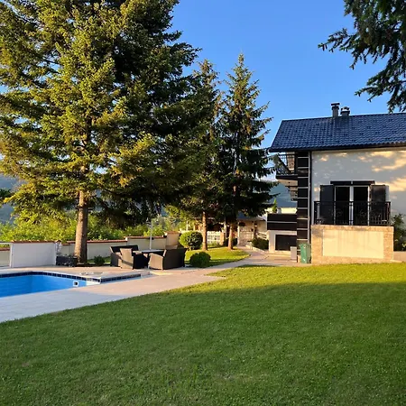 Botanic Villa